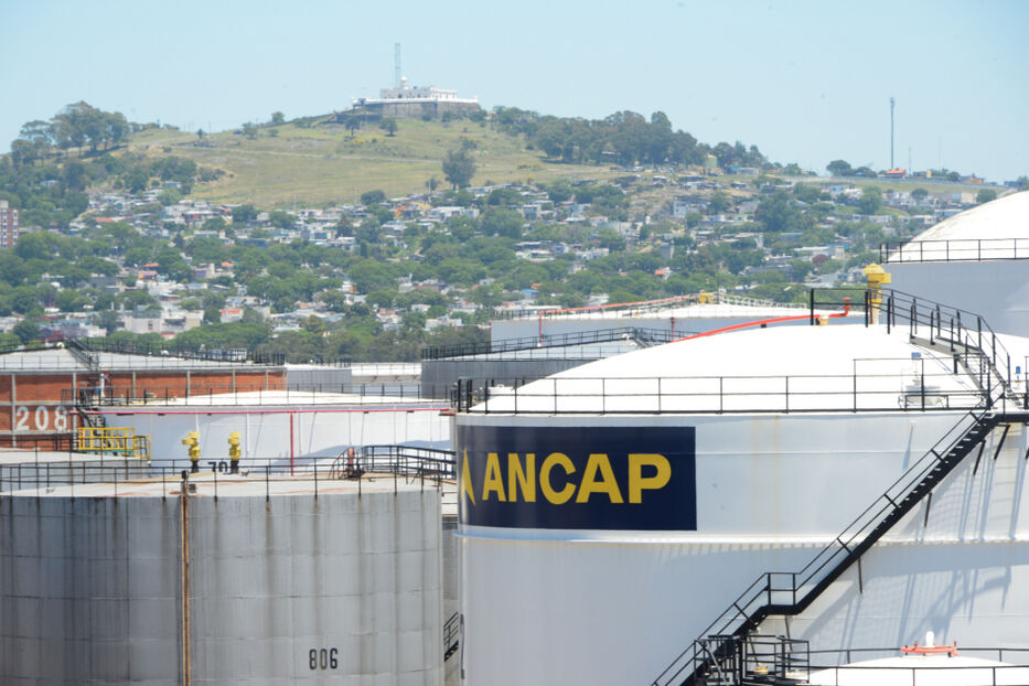 Ancap donará 26.500 litros de gasoil al Sinae para atender emergencias ante tormentas