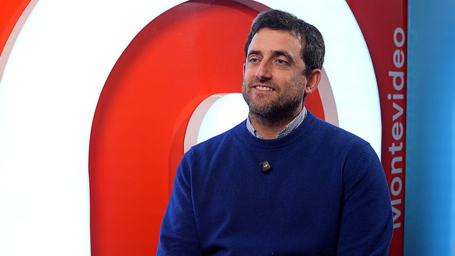 Juan Pablo Cibils: “Nunca tuvimos adolescentes tan conectados y tan solos”