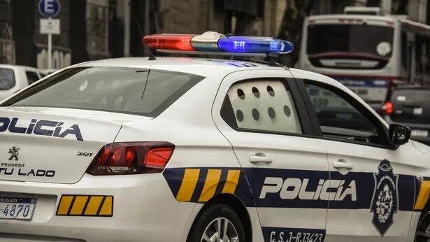 Joven corría picadas en moto, chocó contra otra y murió al impactar contra una columna
