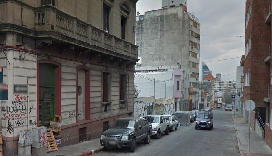 Cordón: persiguieron a un hombre hasta el interior de un comercio y lo mataron a puñaladas