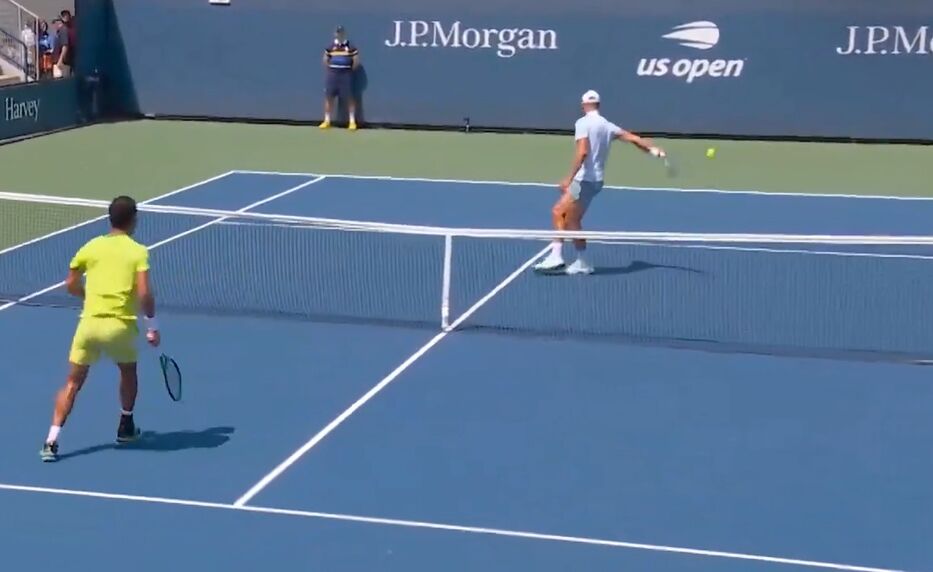 Tenés que cerrar el court