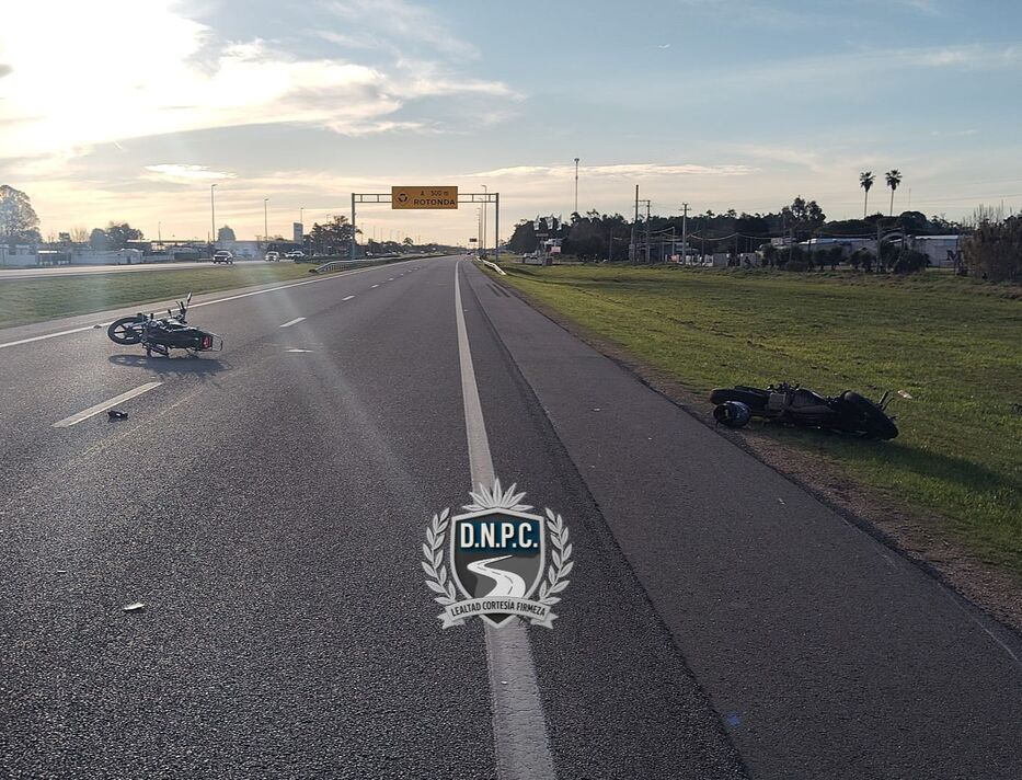 San José: choque entre dos motos dejó como saldo tres heridos, uno de ellos de gravedad