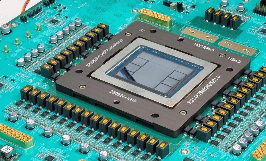 OpenAI revela el rendimiento de Jalapeño, su primer chip propio para IA