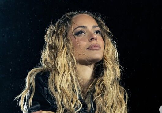 Tini Stoessel frenó su show y se sinceró sobre su salud mental: “Sigo con psiquiatra”