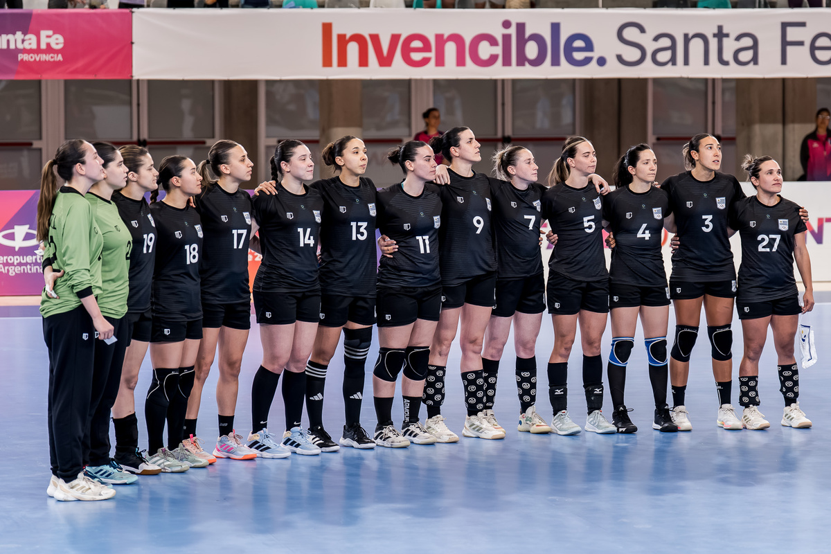 Juegos Odesur: Uruguay cayó ante Argentina en handball femenino y tuvo su primera derrota