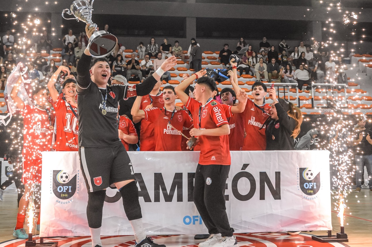 Fútbol sala: Durazno se coronó campeón del interior en sub-17 y también en la absoluta