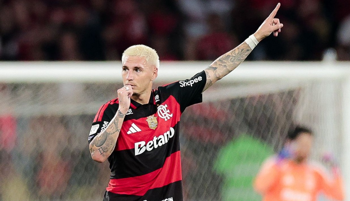 Brasil: Guillermo Varela abrió el marcador en el triunfo de Flamengo, que lidera