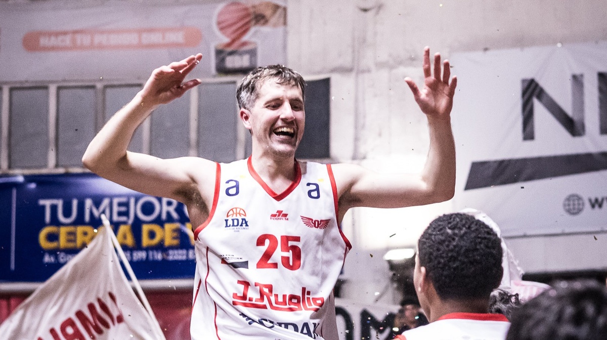 Basquetbol: Olimpia barrió a Verdirrojo y ascendió a la Liga Uruguaya 2027/2028