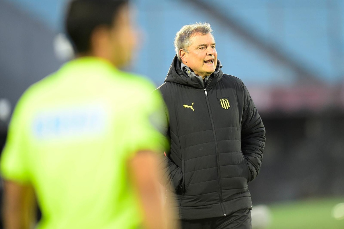Aguirre: el 2-1 agónico de Peñarol a Boston River, la lesión de Jaime y City Torque