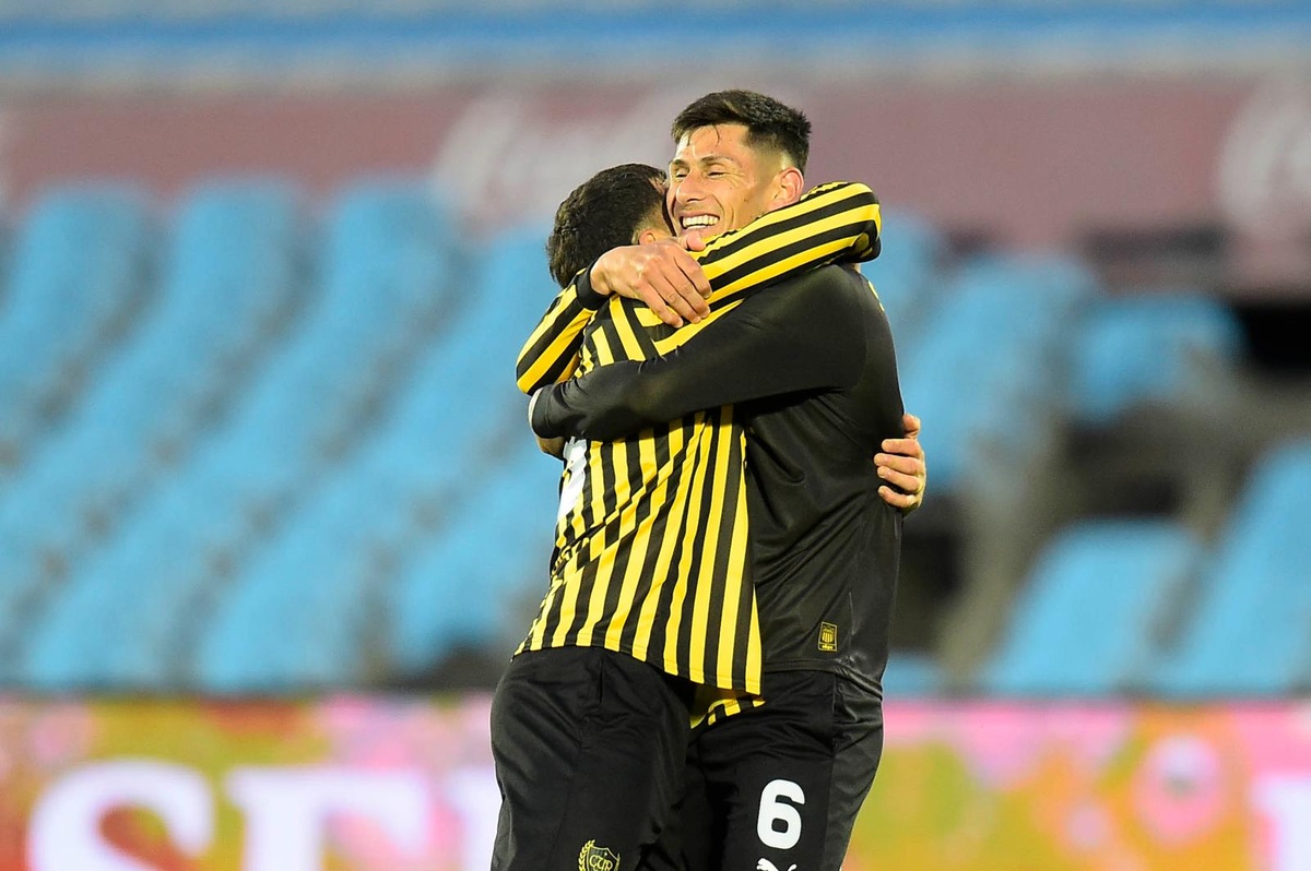 Lucas Ferreira: su gol para Peñarol en el 2-1 y el cambio de Aguirre que “veía venir”