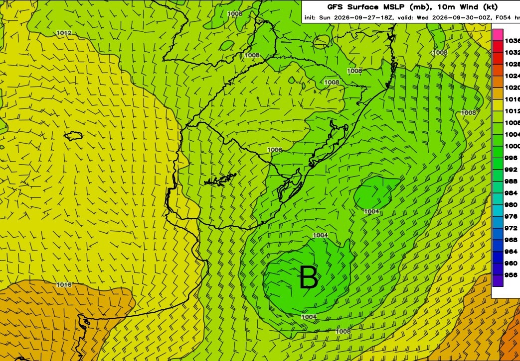 Meteorólogo advierte a 8 departamentos por llegada de un ciclón: el peor día y a qué hora