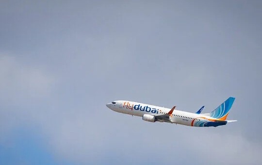 Pilotos vestidos de civil evitaron un secuestro en vuelo de FlyDubai