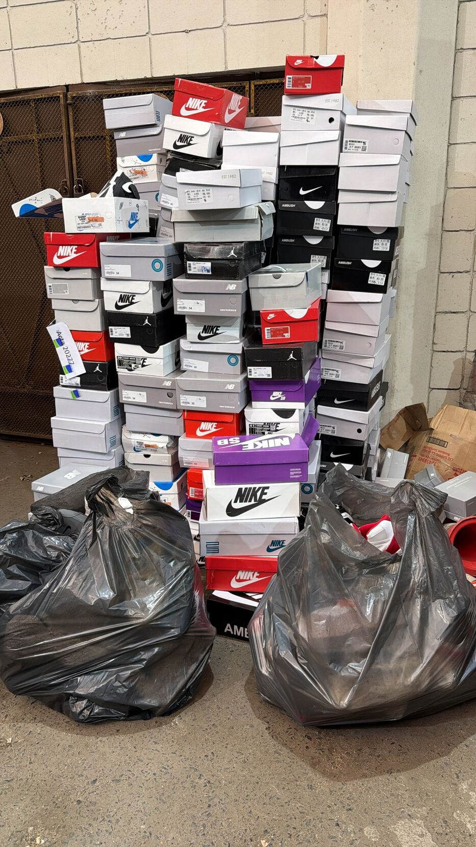 Incautaron mercadería por casi $ 11 millones en la ciudad de Río Branco tras operativo