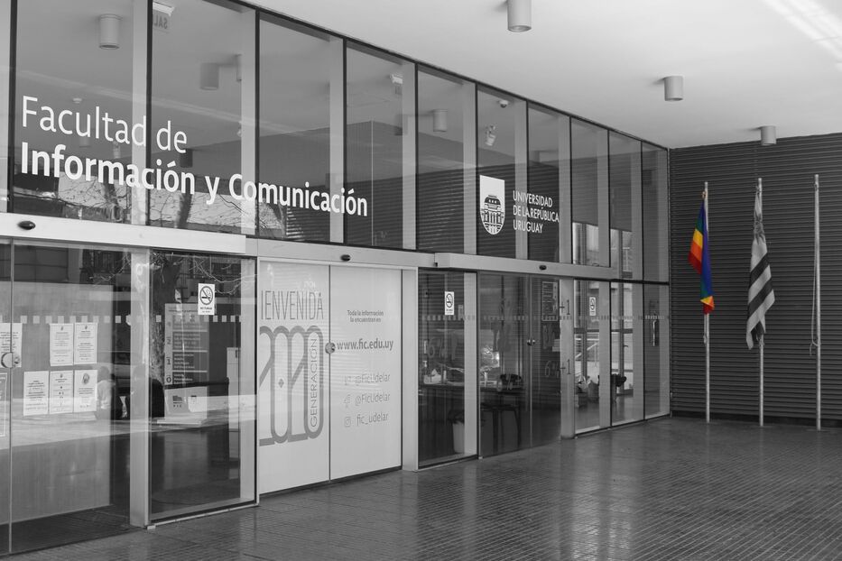 “¡Hijo de puta!”: un extraño ingresó a otra facultad en Montevideo y causó desmanes