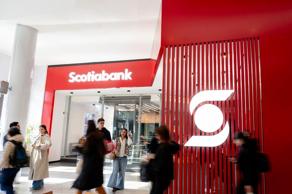 Sucursal de Scotiabank en Punta Carretas, renovada con espacios más modernos, cómodos y orientados a una atención más cercana al cliente.