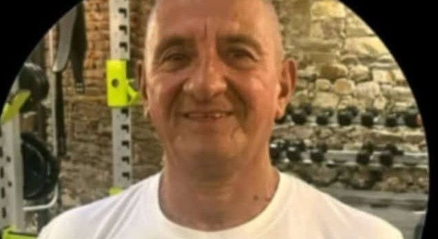 Buscan familiares de un hombre que vive solo en Montevideo y se encuentra mal de salud