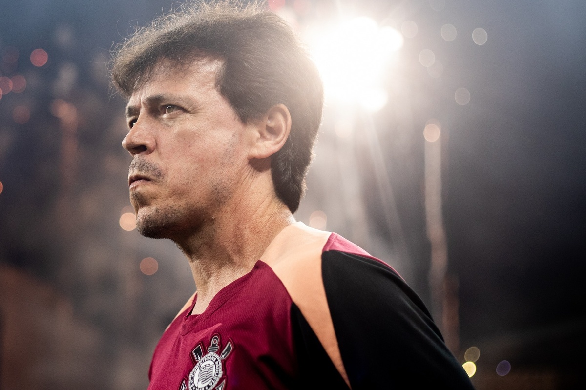 Brasil: Corinthians volvió a caer, cesó al entrenador y pelea el descenso con dos grandes