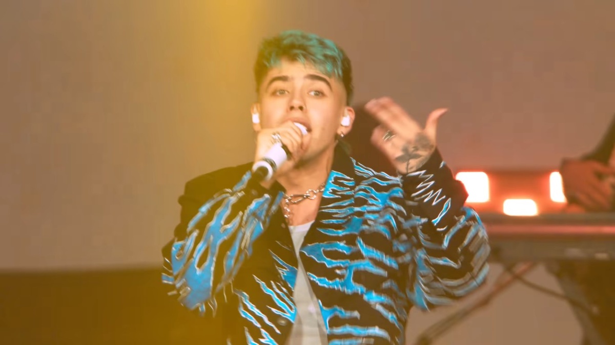 “Un beso…”: Luck Ra reveló su truco para cuando se olvida la letra en un concierto