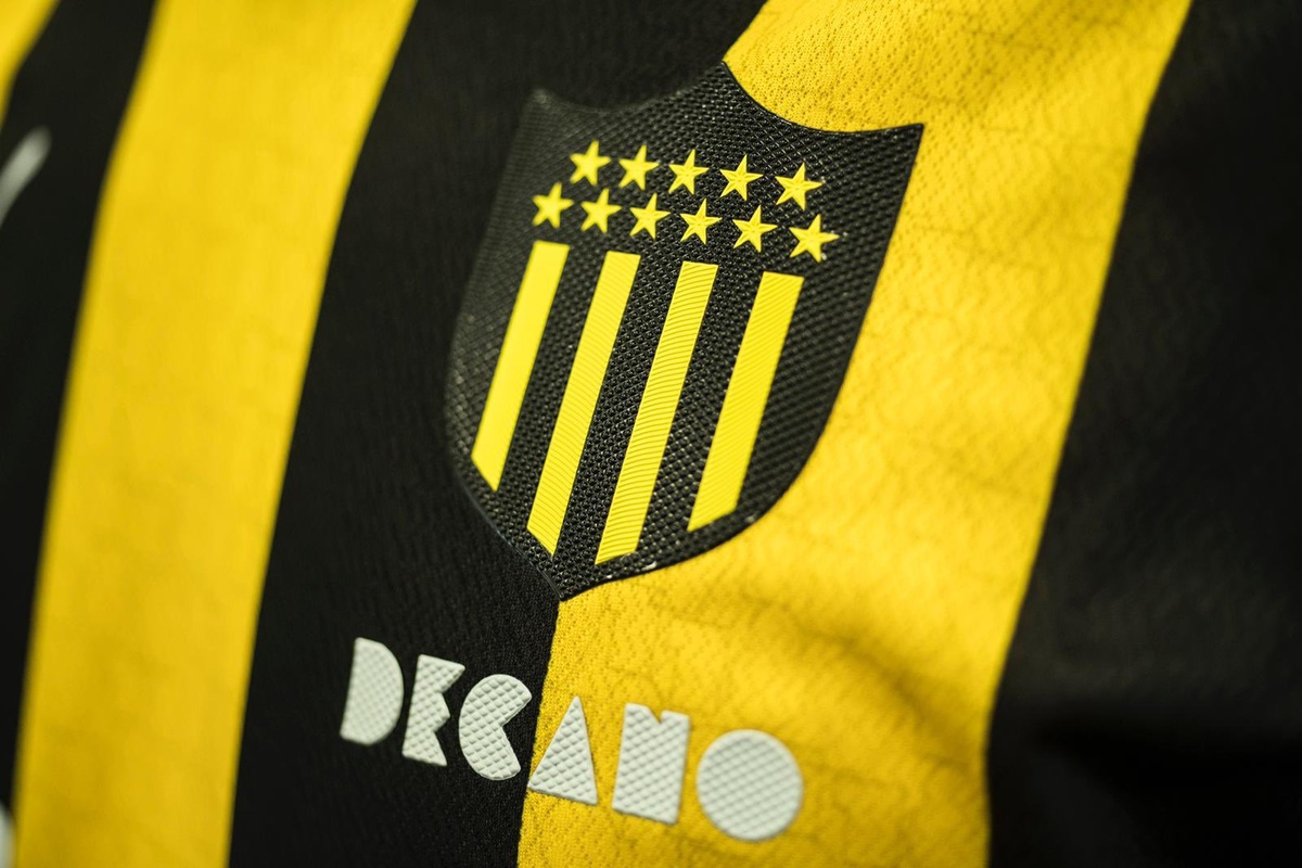 Peñarol defendió “condición de decano” y agradeció postura de dirigentes de Nacional