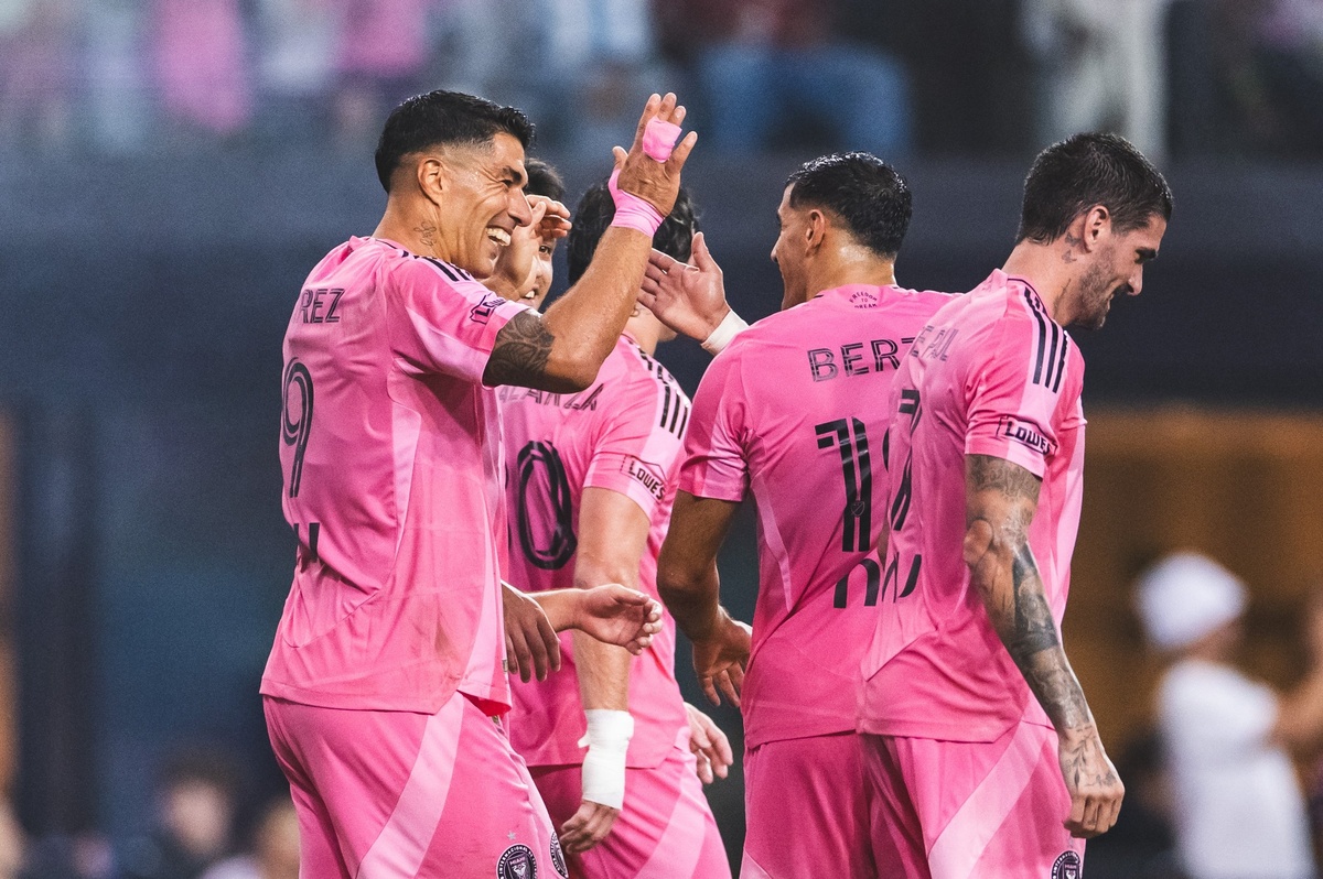 MLS: Luis Suárez marcó un doblete para Inter Miami y Bruno Damiani anotó en Philadelphia