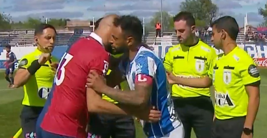 Clausura: Cerro Largo y Albion están empatando sin goles en el Ubilla de Melo