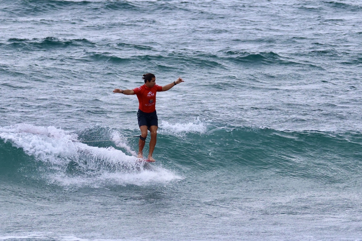 Surf: Julián Schweizer se consagró campeón anticipado del ALAS Global Tour 2026