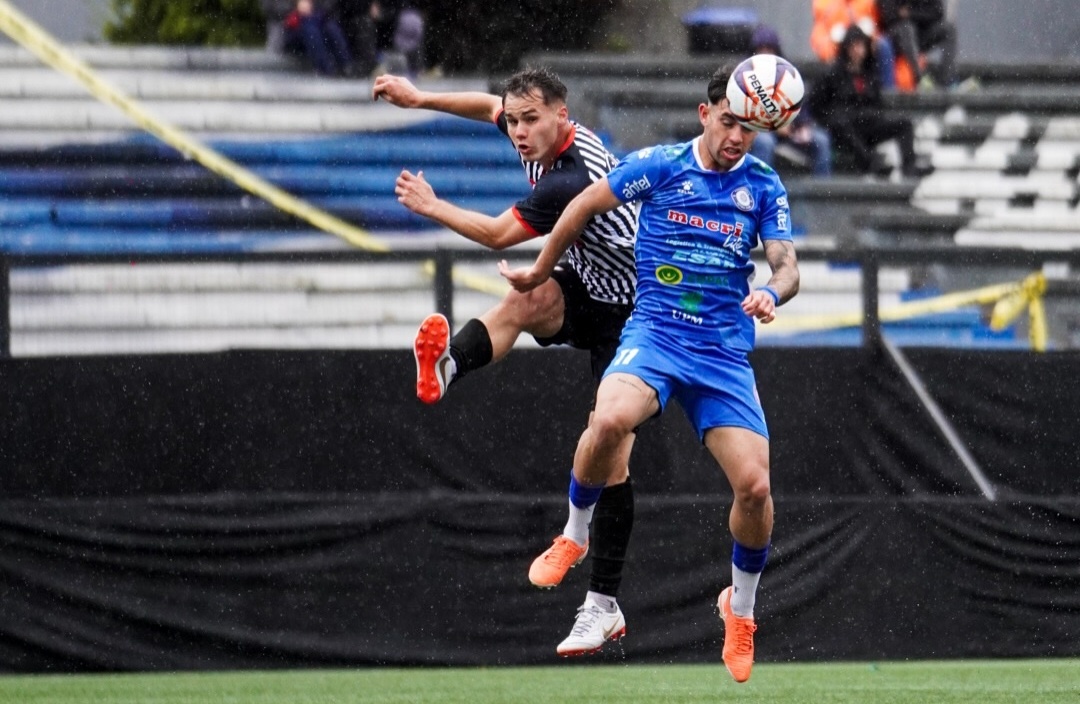Segunda División: a cuatro fechas del final se votó suprimir un descenso y medio. Detalles