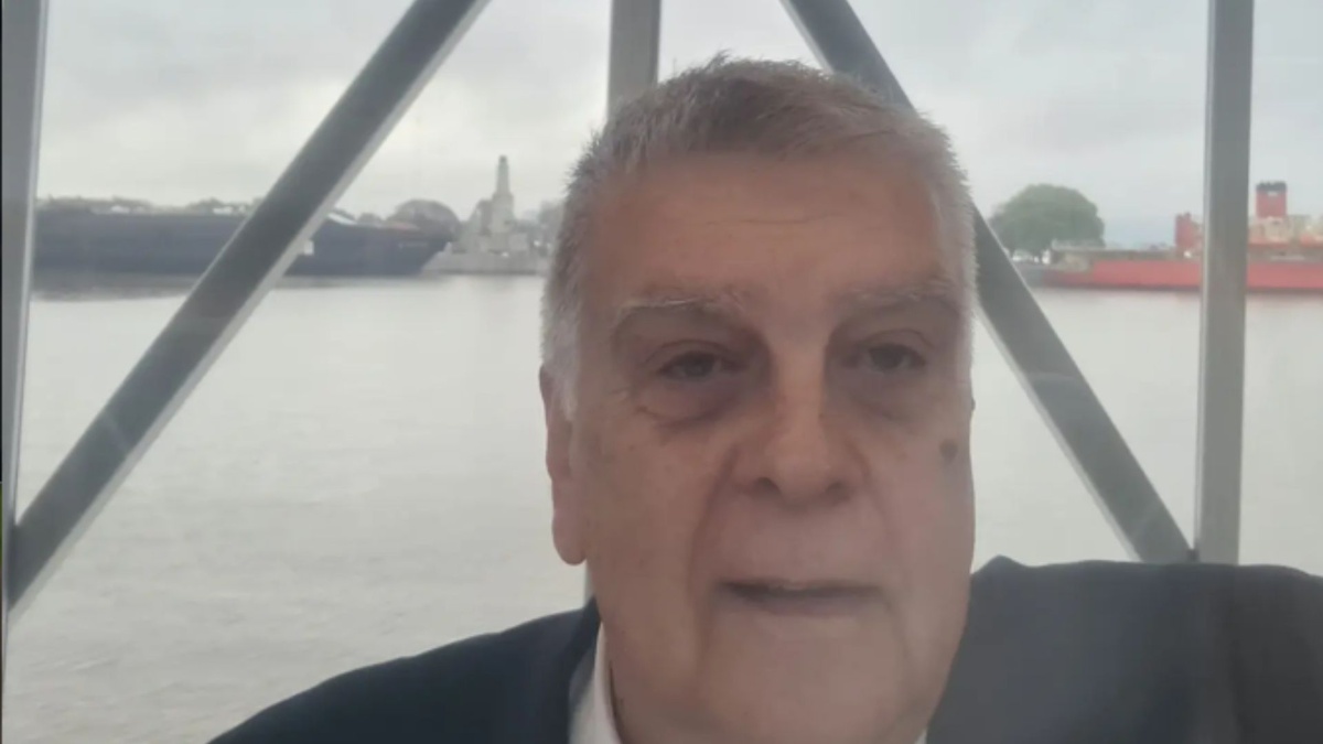 Luis Ventura llegó a Uruguay para anunciar las ternas de los primeros Martín Fierro