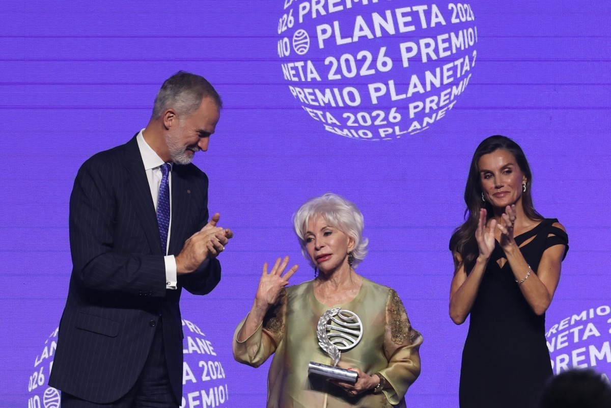 Isabel Allende ganó el Premio Planeta y advirtió sobre el peligro de “idealizar caudillos”