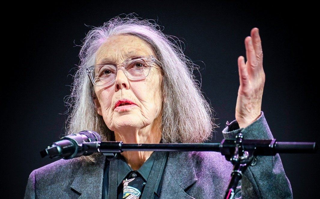 Cómo dicen Dios algunas mujeres: a propósito de Anne Carson, Nobel de Literatura 2026