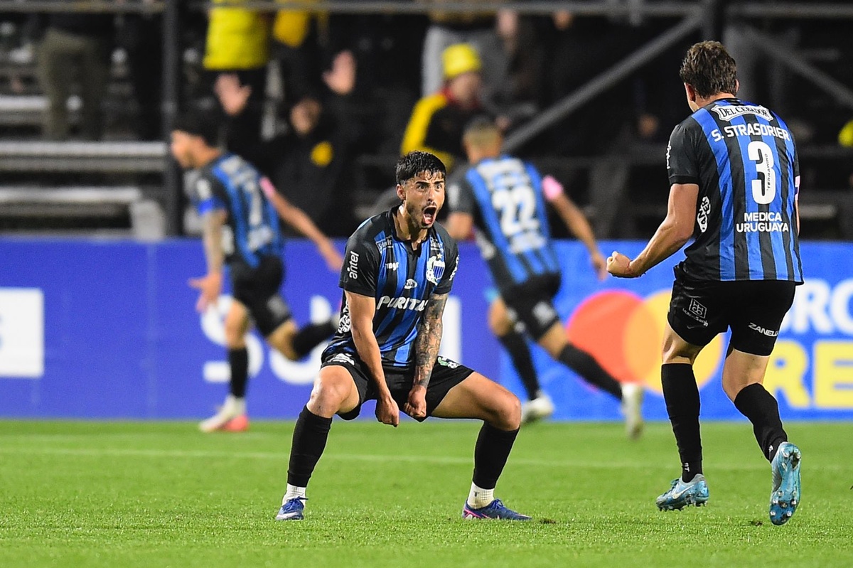 Clausura: posiciones faltando un partido para el cierre de la fecha 11 y detalles de la 12