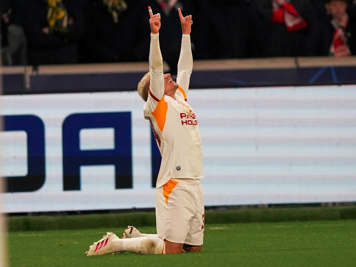 Champions League: el gol fantasma de Lucas Torreira para Galatasaray, que remontó y ganó