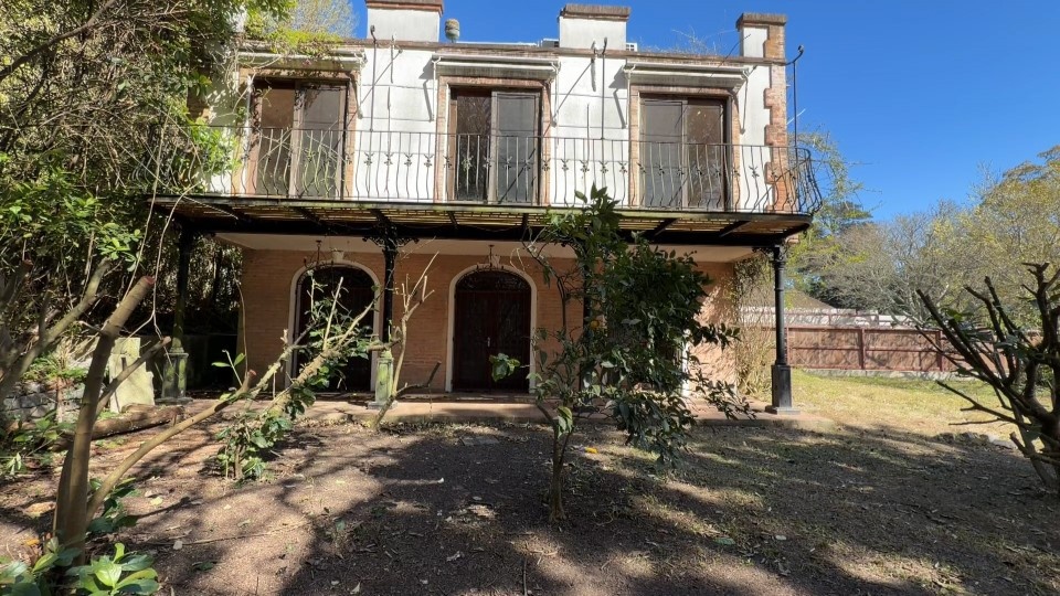 Remataron una mansión decomisada a francés condenado en Punta del Este, pero nadie ofertó