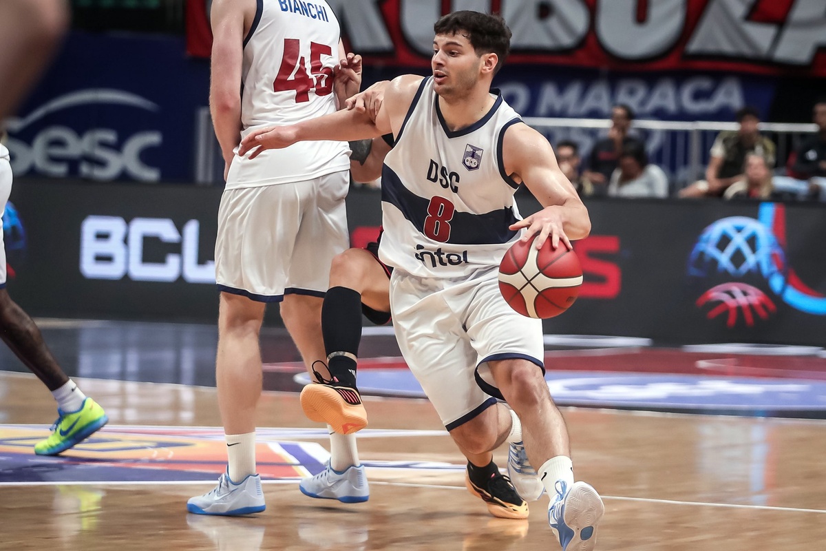 Básquet: Defensor Sporting quedó eliminado de la Liga Sudamericana al caer con Flamengo