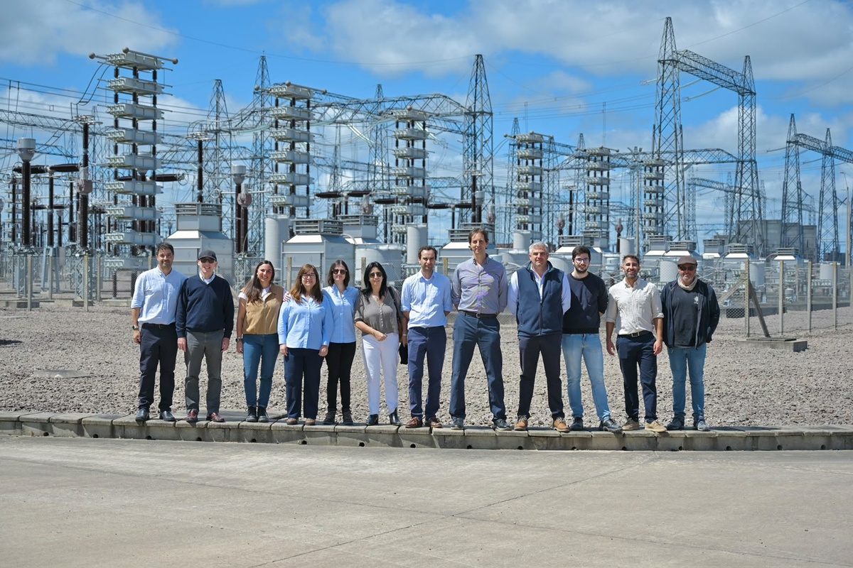 UTE inauguró el cierre del anillo de 500 kV en el norte, una inversión de US$ 318 millones