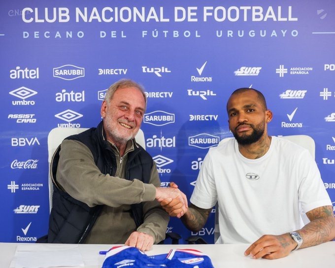 El arquero de 12 títulos: Luis Mejía renovó y seguirá en Nacional hasta fines del 2027