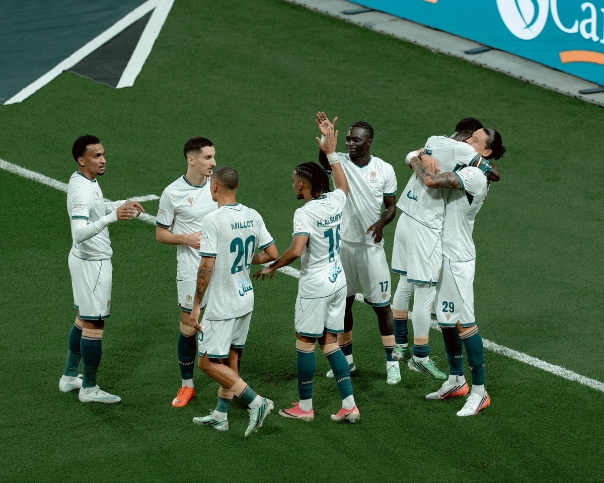 Darwin Núñez asistió en el gol pero no alcanzó: Al-Diriyah cayó de local 2-1 con el Neom