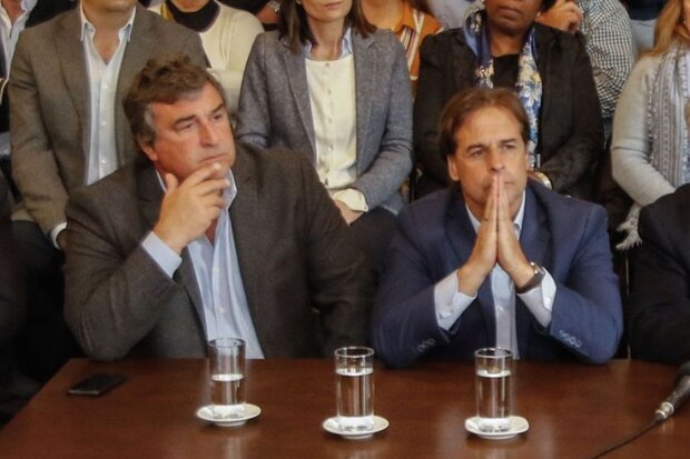 Sergio Botana y Luis Lacalle Pou. Foto: Gastón Britos / FocoUy
