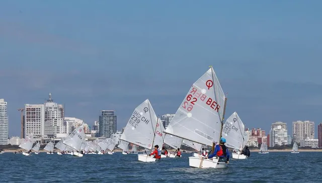 A toda vela