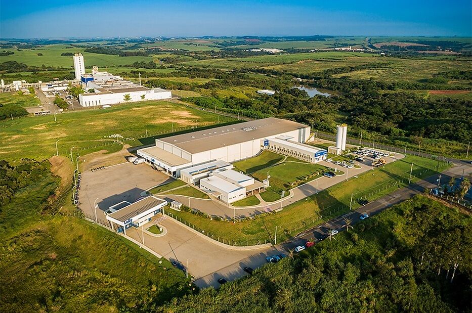 Vista aérea de la casa matriz de Lolly en Brasil. Foto: cedida a Montevideo Portal