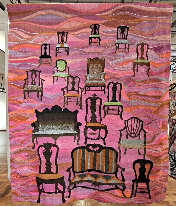 Homenaje a mis ausentes (2008-2009). Gobelino en fibras sintéticas, lana y algodón. 192 x 160 cm.