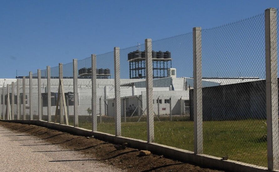 Familia de preso reclama respuestas; lo encontraron muerto a dos semanas de ser liberado