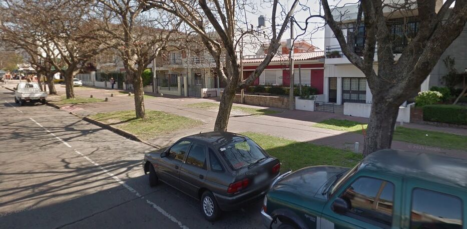 Salvaje golpiza de un policía de la Guardia Republicana dejó a un joven con el cráneo roto