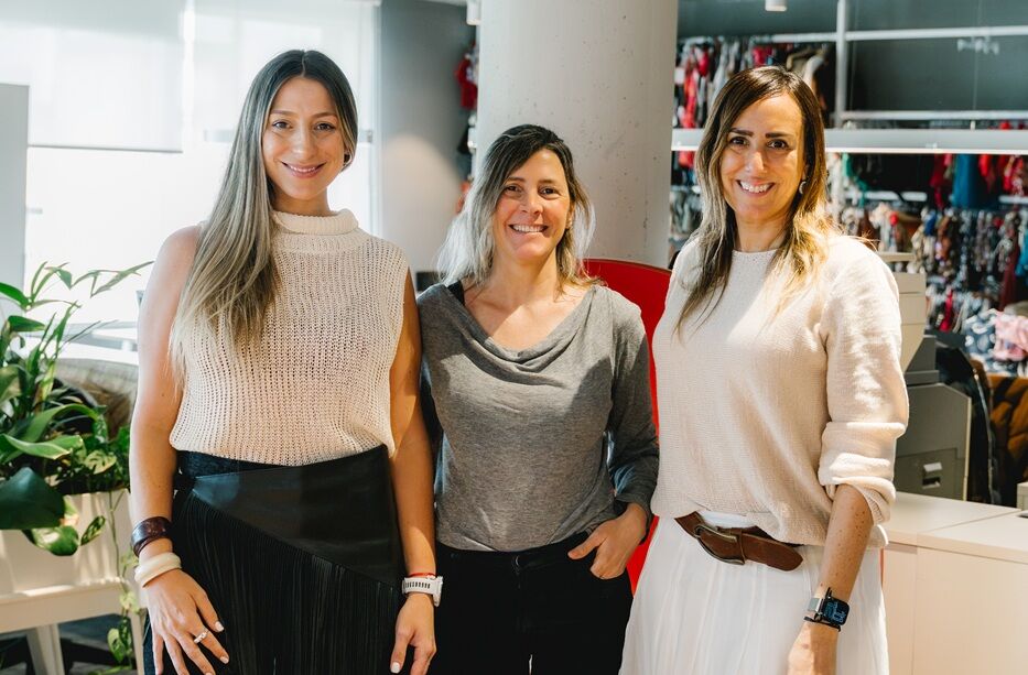 Florencia Ferrari, Fabrina Valle y Cecilia Cascardi. Foto: cedida a Montevideo Portal