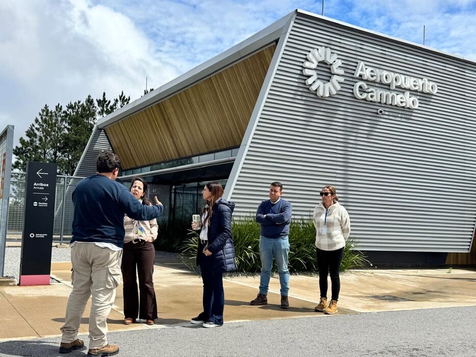 El aeropuerto de Carmelo tiene un gran movimiento. Foto: Municipio de Carmelo.