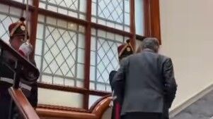 “Lunes”: el particular video que publicó Yamandú Orsi sobre el arranque de la semana